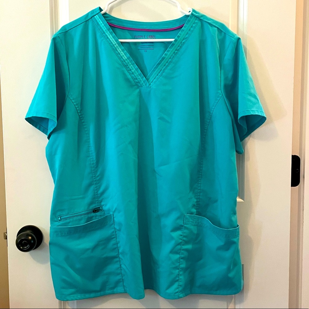 Purple Label Scrub top ❤️‍🩹 2XL. So Soft 🥰